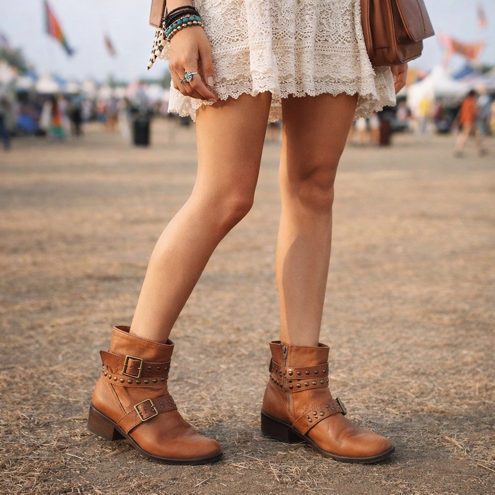 ALDO Leather Ankle Boots‎ Studded Strap Buckle Western Women EU 38 US 7.5 Tan